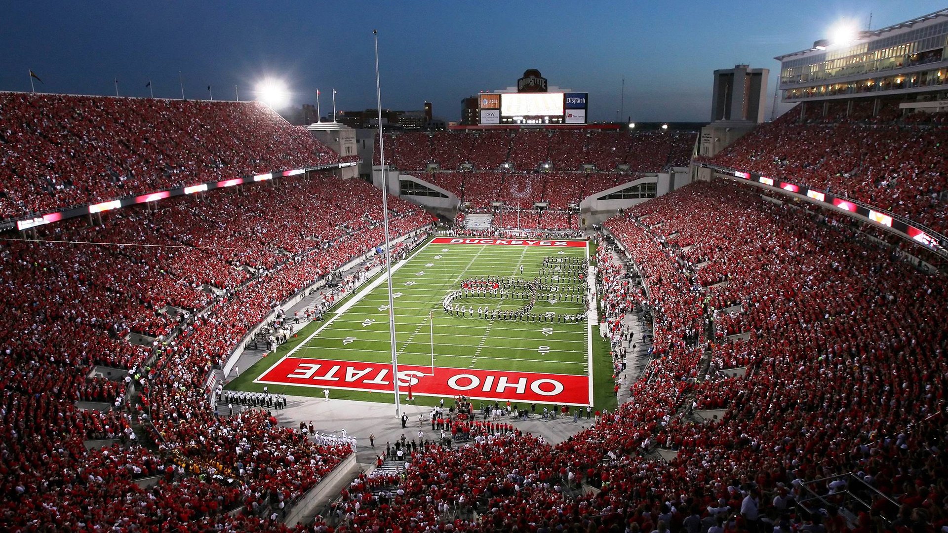 乐鱼电竞在线平台-控球球队是否更易暴露在被断球反击风险之中，控球总是被断